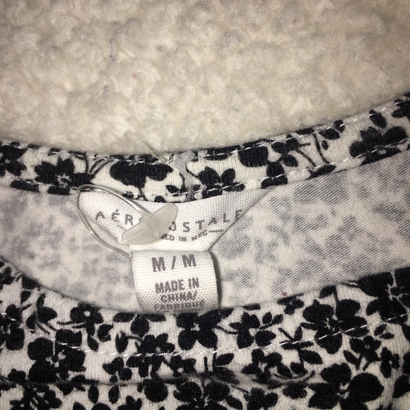 Top - Picture 2 of 3